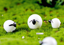 Load image into Gallery viewer, 3 × Miniature sheep family – Fairy Garden - DIY material - Terrarium material
