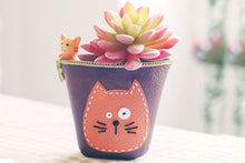 Load image into Gallery viewer, Coin Pocket Pots - Resin Planters - Succulent pots
