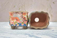 Load image into Gallery viewer, 【Doris&#39;s collection】Handpainted succulent pots - flower planters (11cm*9.5cm*10cm)
