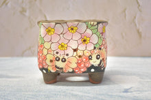 Load image into Gallery viewer, 【Doris&#39;s collection】Handpainted succulent pots - flower planters (11cm*9.5cm*10cm)
