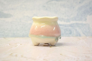 Cute pots - succulent planters - ceramic pots (6.8cm * 7.5cm)