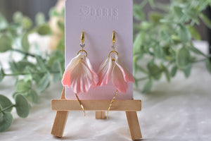 Petal Polymer Clay Earrings (white&pink pearl 2)