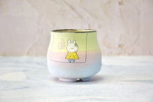 Load image into Gallery viewer, Handpainted animal pots - succulent planters - cute pots
