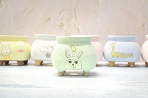 Animal pots - Handpainted succulent planters - Maifan pots (7.5cm * 8.5cm)