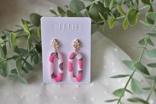 Load image into Gallery viewer, Pink Leopard Polymer Clay Earrings (style 5)
