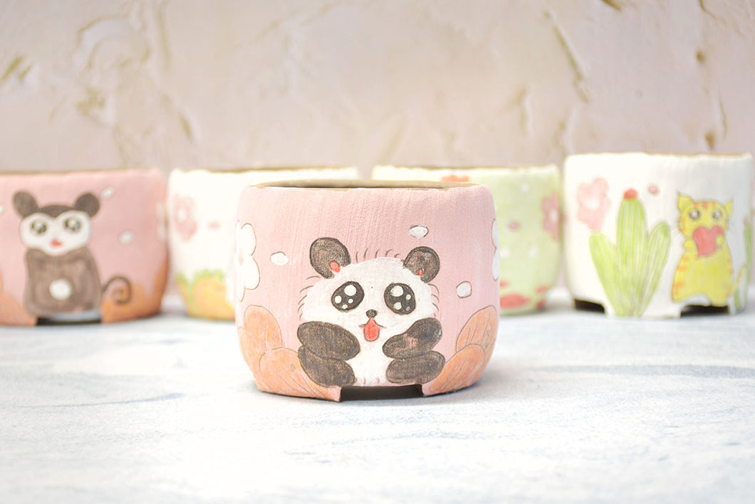 Handpainted cute pots - succulent pots - animal planters (9cm * 7.8cm)