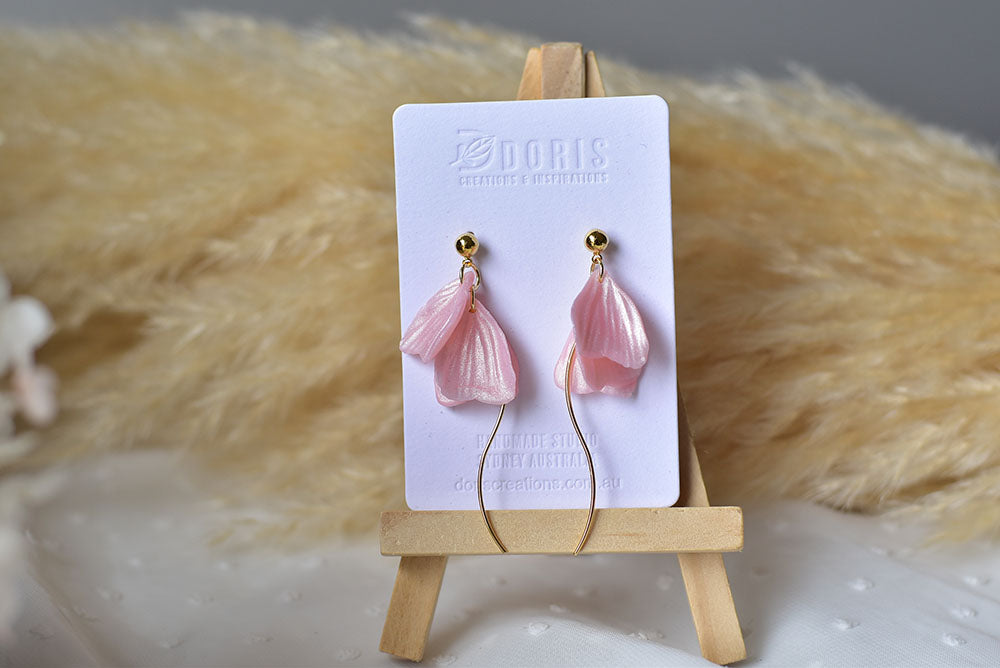 Petal Polymer Clay Earrings (pink pearl 2)