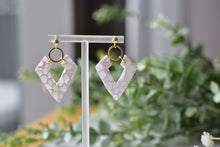 Load image into Gallery viewer, Geometric statement earrings - marbling style earrings (white)
