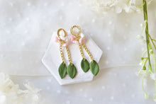 Load image into Gallery viewer, Dainty dangle earrings - polymer clay earrings (small flowers with leaves)
