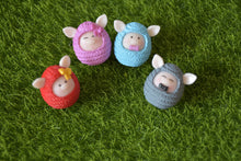 Load image into Gallery viewer, Adorable pig - Miniature pig - Fairy Garden - DIY material - Terrarium material
