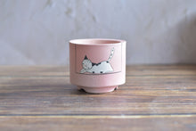 Load image into Gallery viewer, Frosting handpainted animal pots - cute planters (9cm * 7.8)
