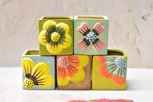 Load image into Gallery viewer, Succulent square pots - flower planter - plant pot (9cm*9cm*9cm)
