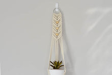 Load image into Gallery viewer, Macrame hanging plant holder (L-100cm)
