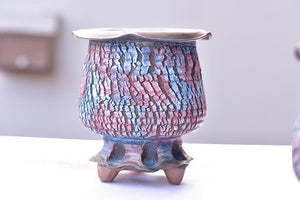 Crackle style succulent pot - flower edge (15cm*15cm)