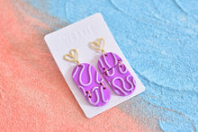 Load image into Gallery viewer, 3D Stripe Polymer Clay Earrings (purple)
