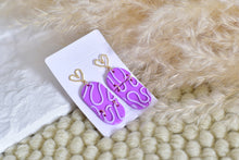 Load image into Gallery viewer, 3D Stripe Polymer Clay Earrings (purple)
