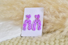 Load image into Gallery viewer, 3D Stripe Polymer Clay Earrings (purple)
