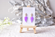 Load image into Gallery viewer, Translucent Purple Polymer Clay Earrings (Resin Cover 11)
