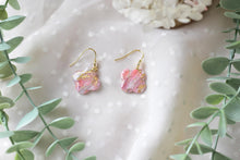 Load image into Gallery viewer, Translucent Pink Marble Polymer Clay Earrings (Resin Cover 4)
